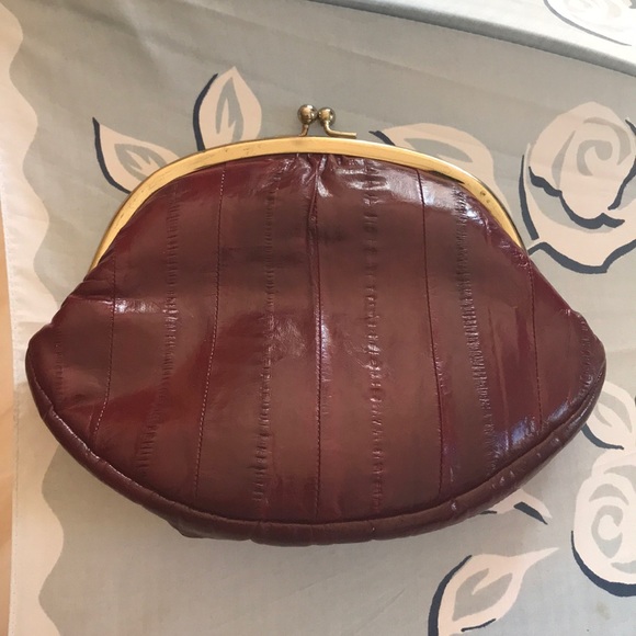 Lee Sards Handbags - Vintage burgundy Lee  Sards leather mini bag